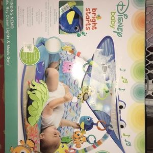 Disney baby Sting Ray Finding Nemo Mat
